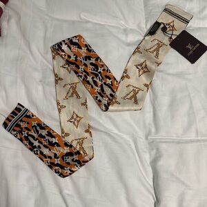 Hair/Bag Scarf Luxury Orange, Cream and Black Monogram Reversable. NWT